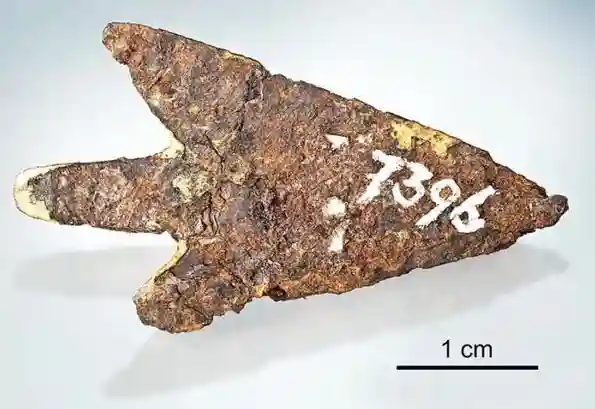 3000 лет назад наконечники для стрел делали из метеоритов