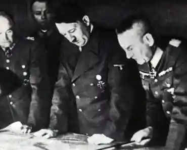 «Генеральный план Ост»: сколько граждан СССР хотел уничтожить Гитлер