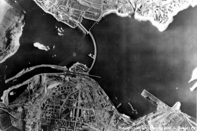 Взрыв ДнепроГЭСа 18 августа 1941 года: мифы и факты
